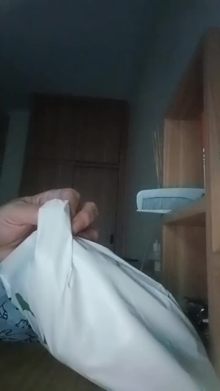 review image 0