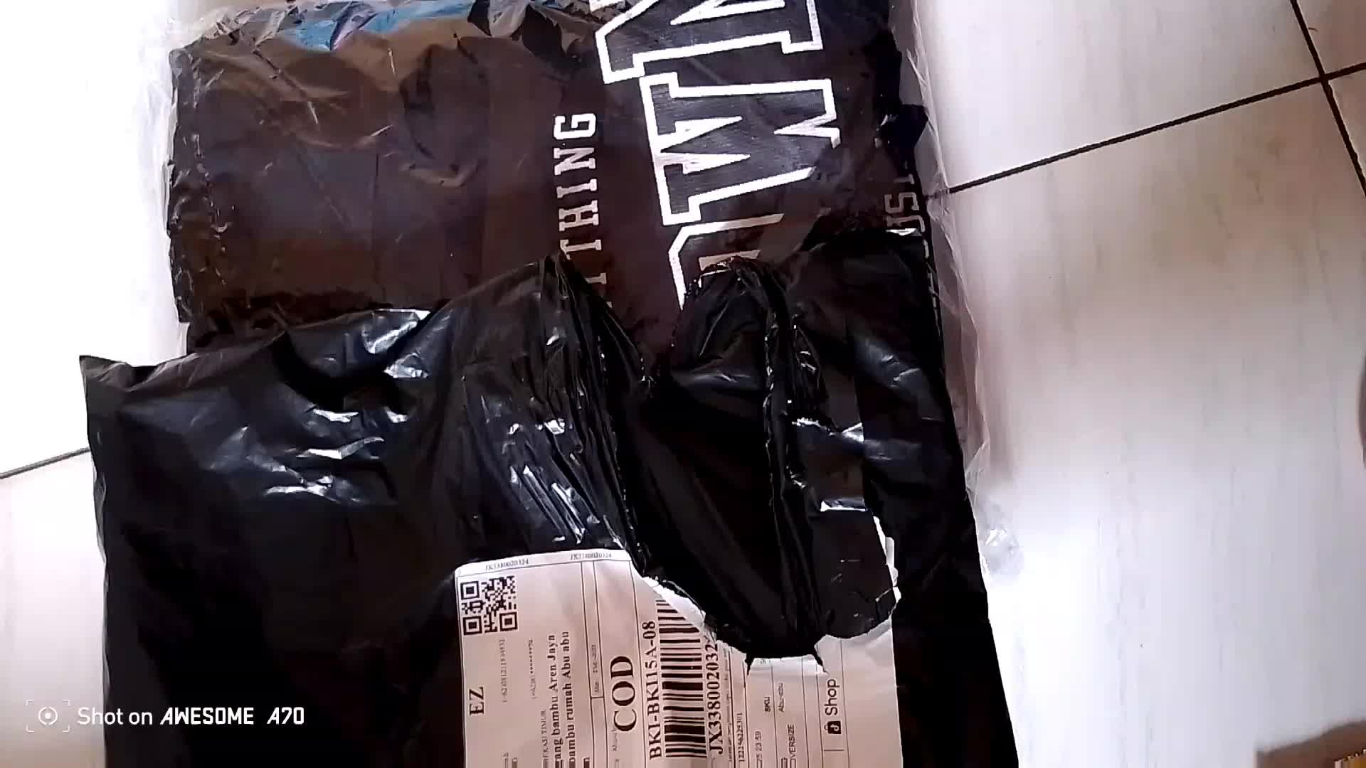 review image 0