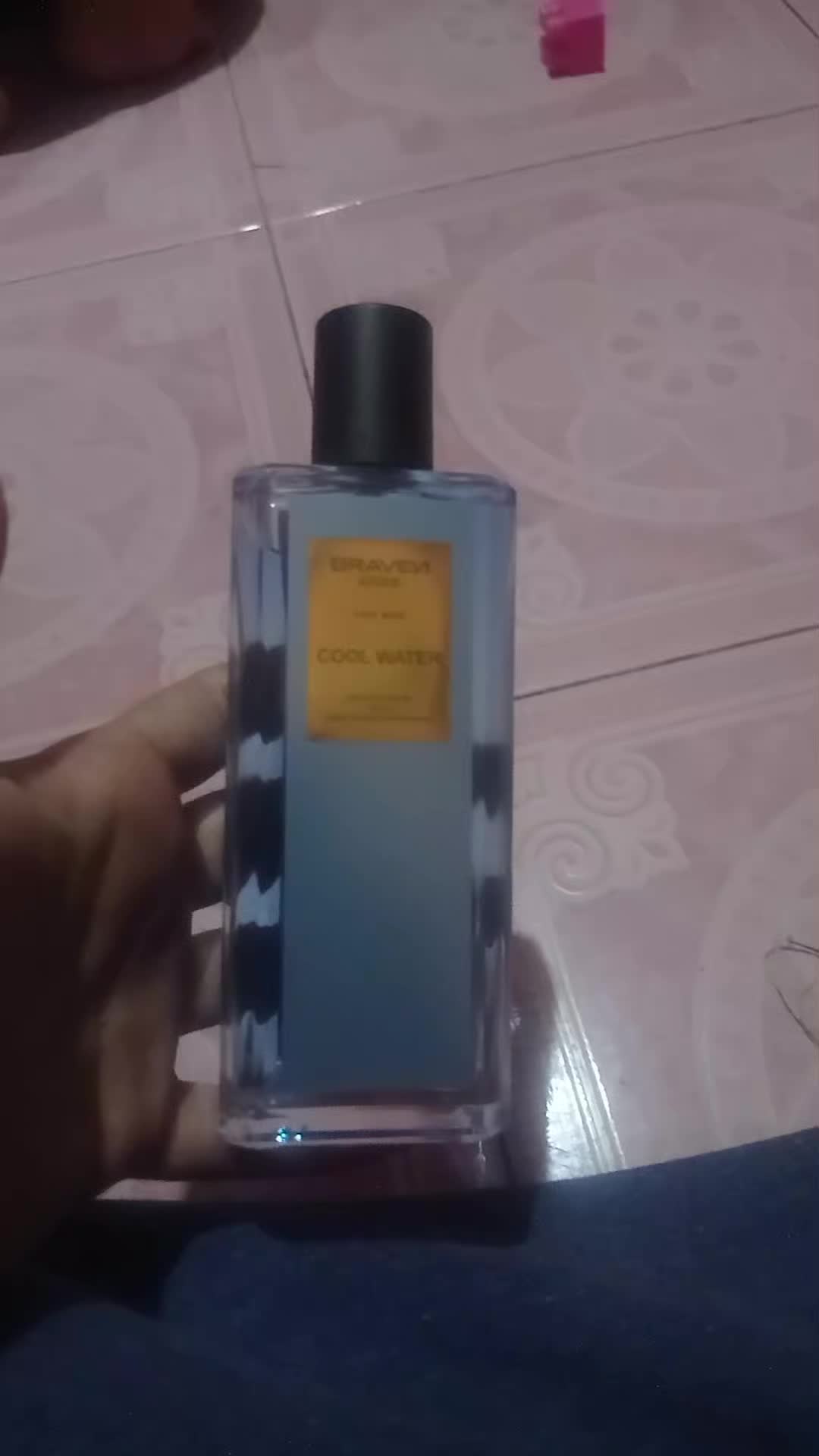 review image 0