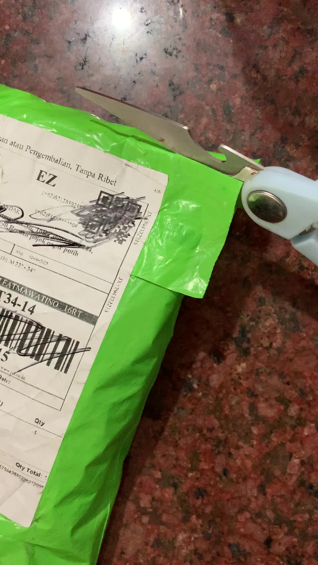 review image 0