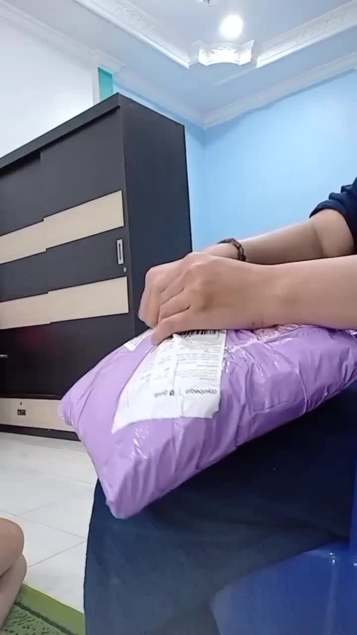 review image 0