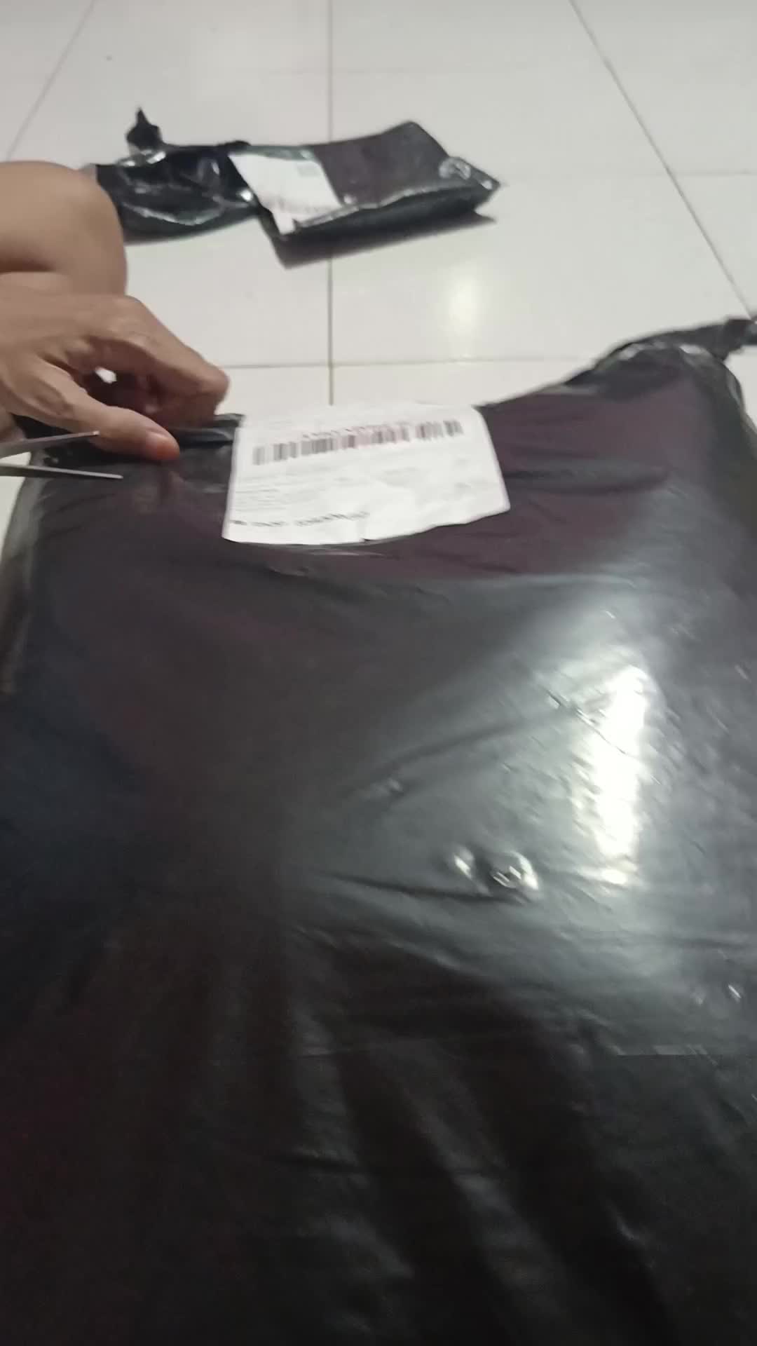 review image 0