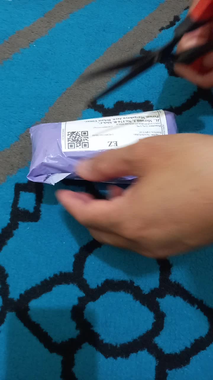 review image 0
