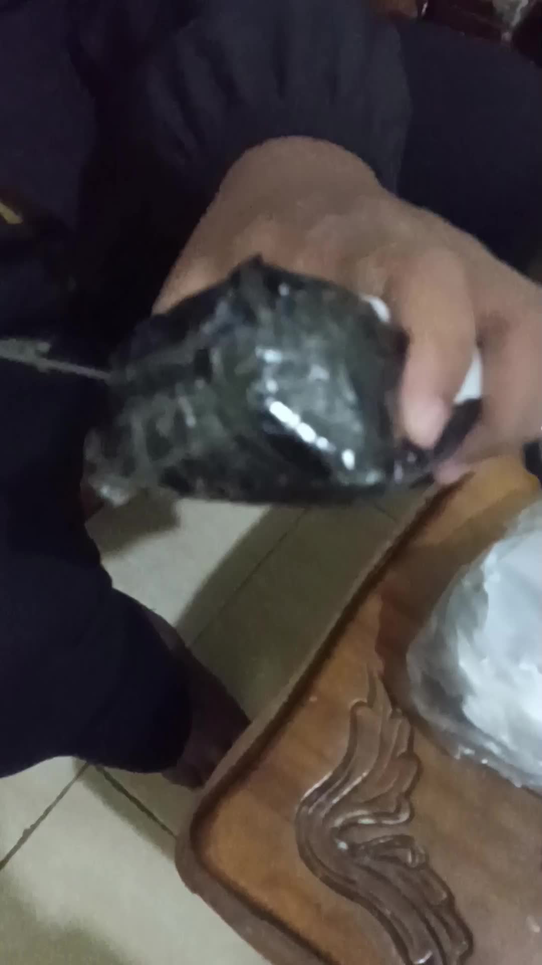 review image 0