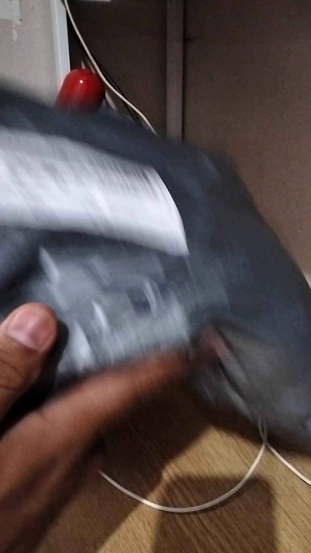 review image 0