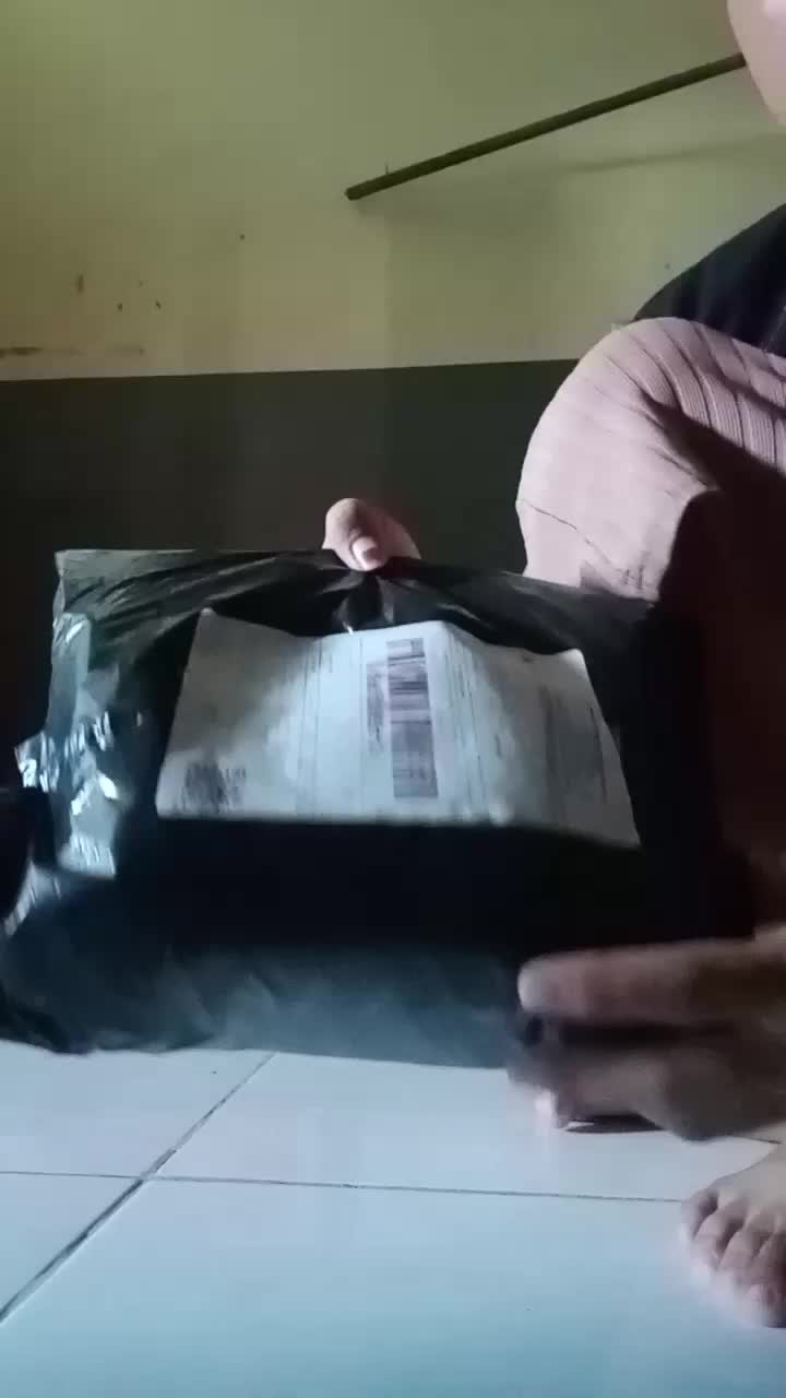 review image 0