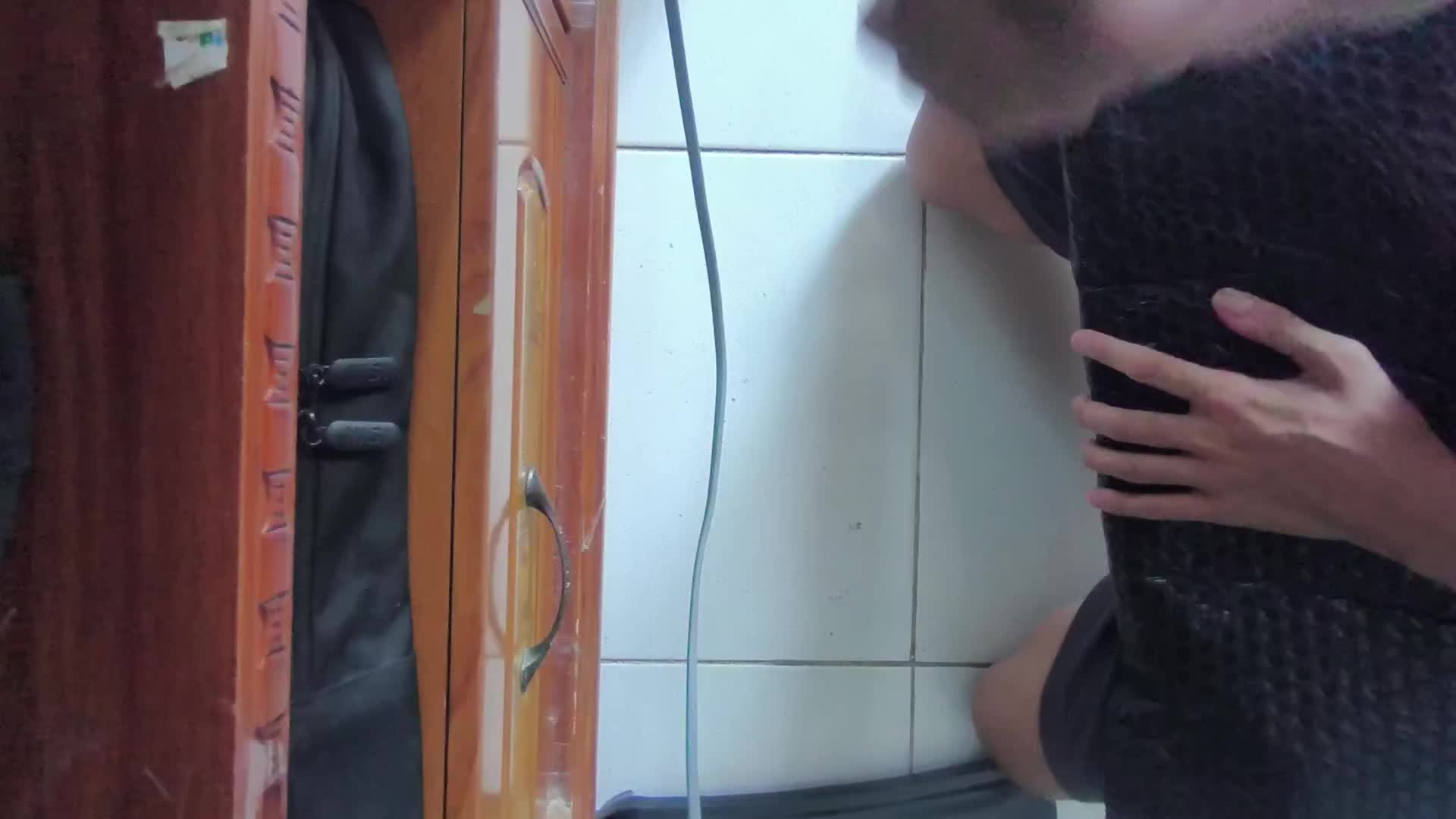 review image 0