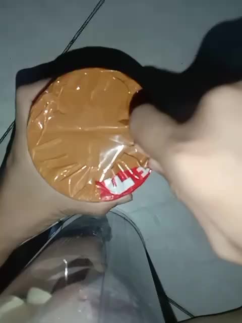 review image 0