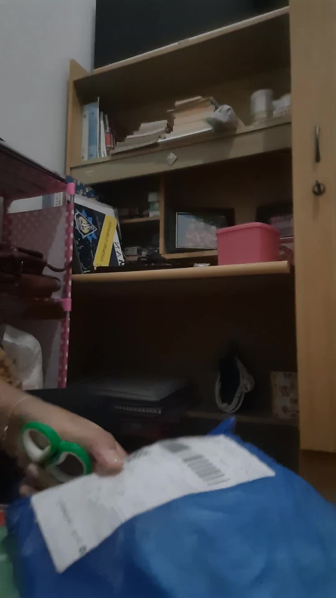 review image 0