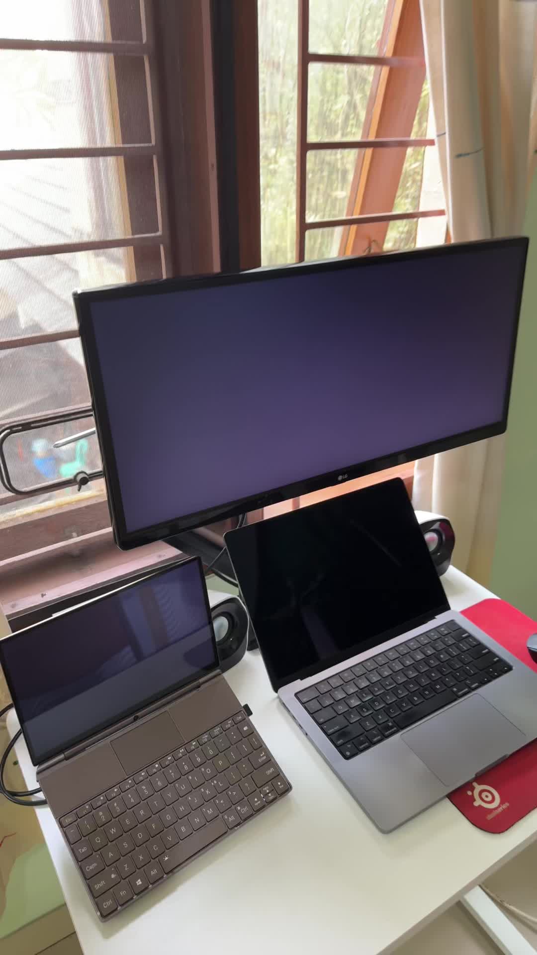 review image 0