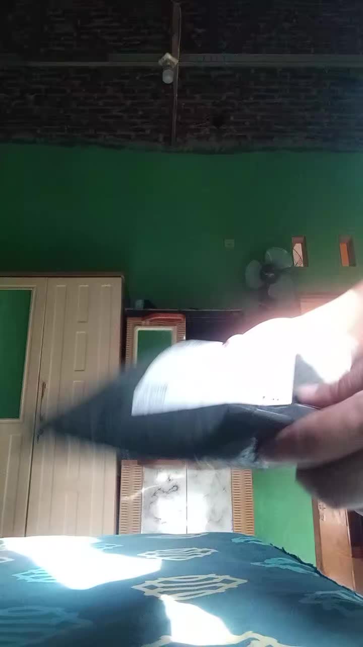 review image 0