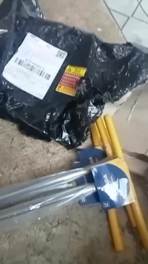 review image 0