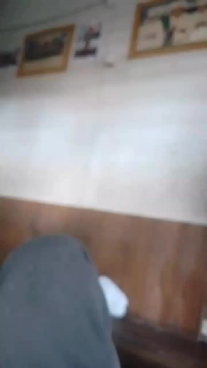 review image 0