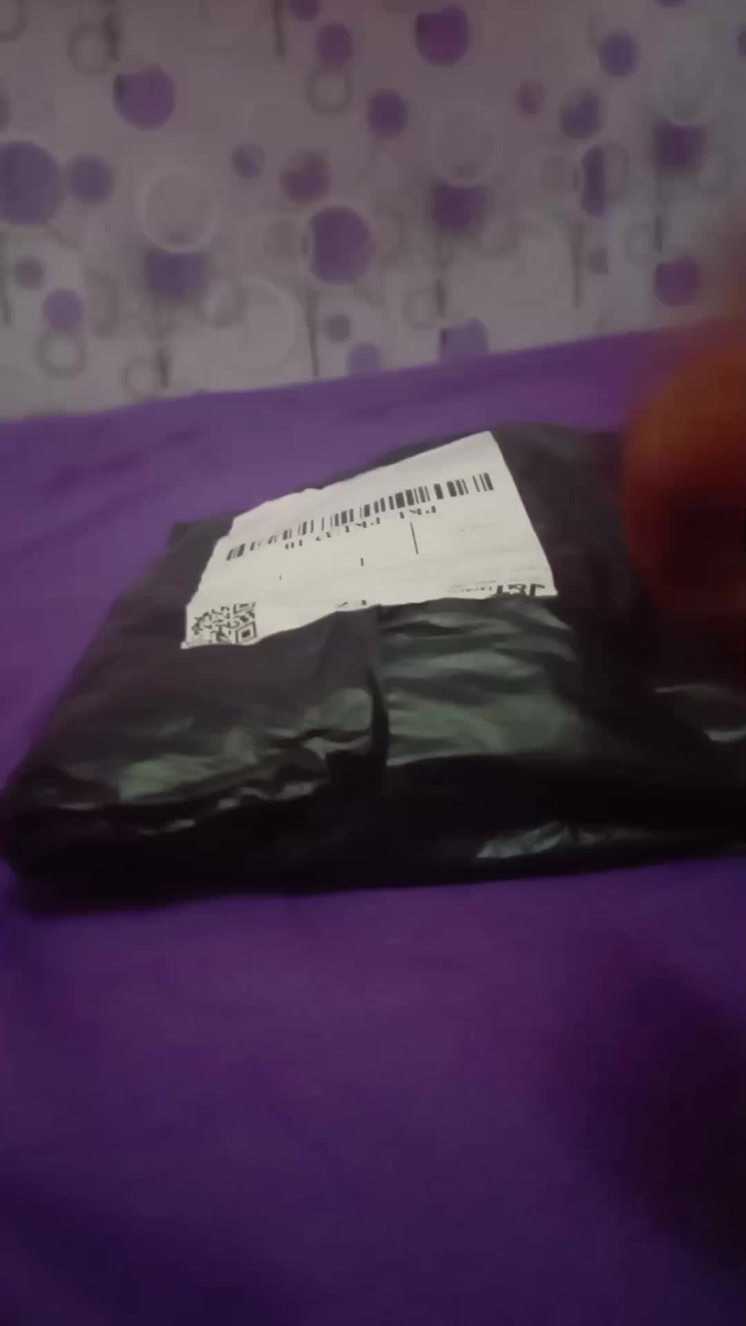 review image 0