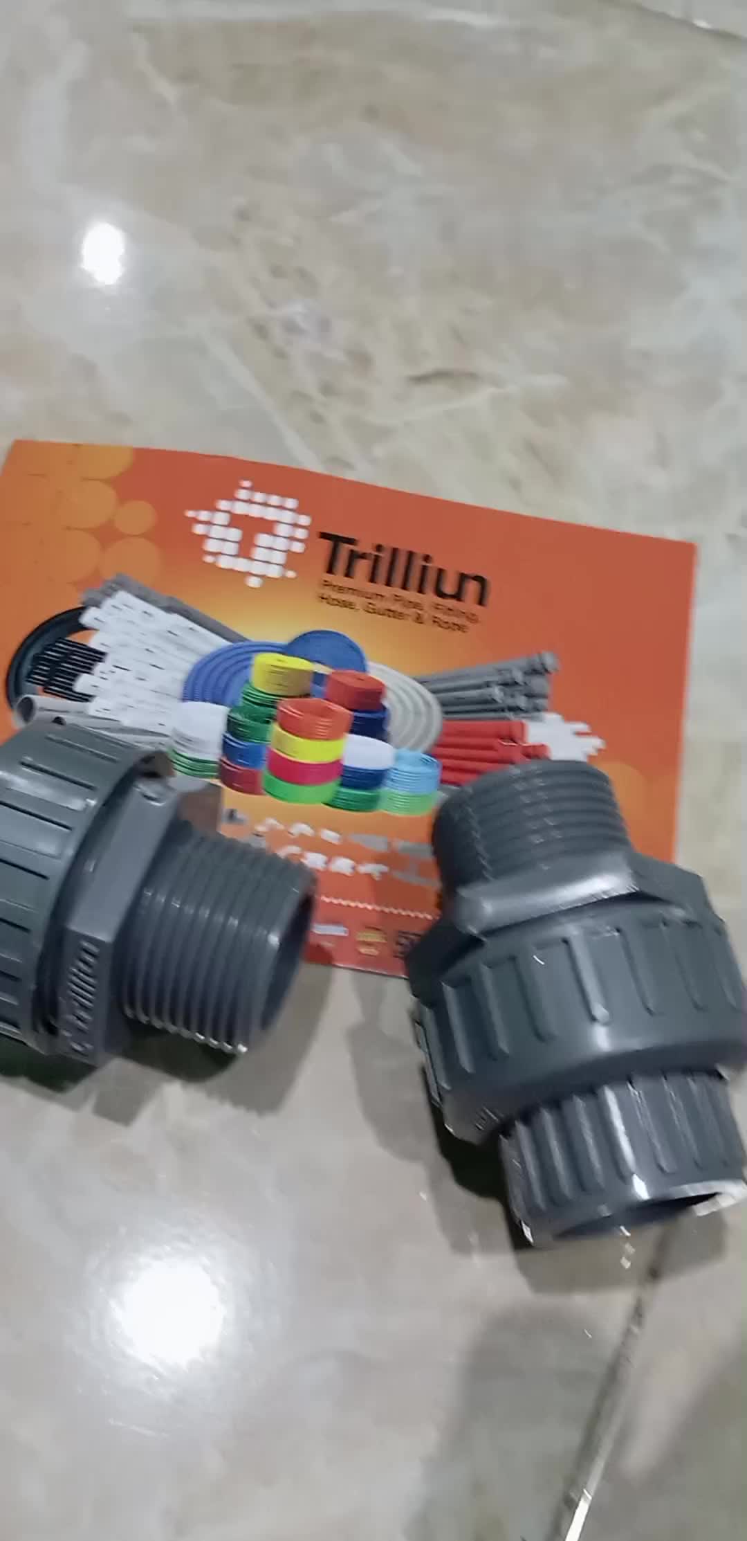 review image 0