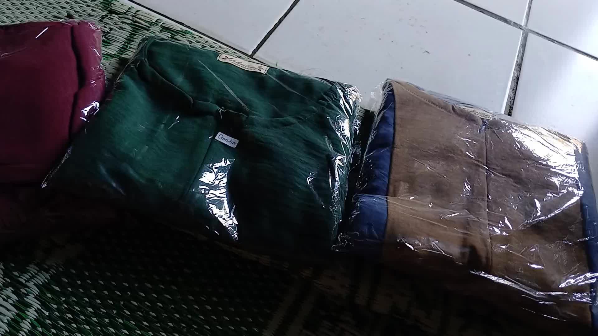 review image 0