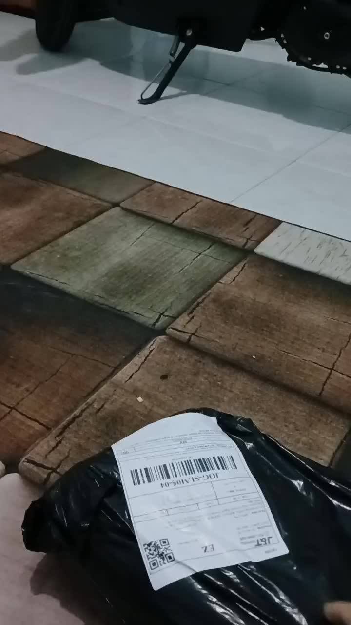 review image 0