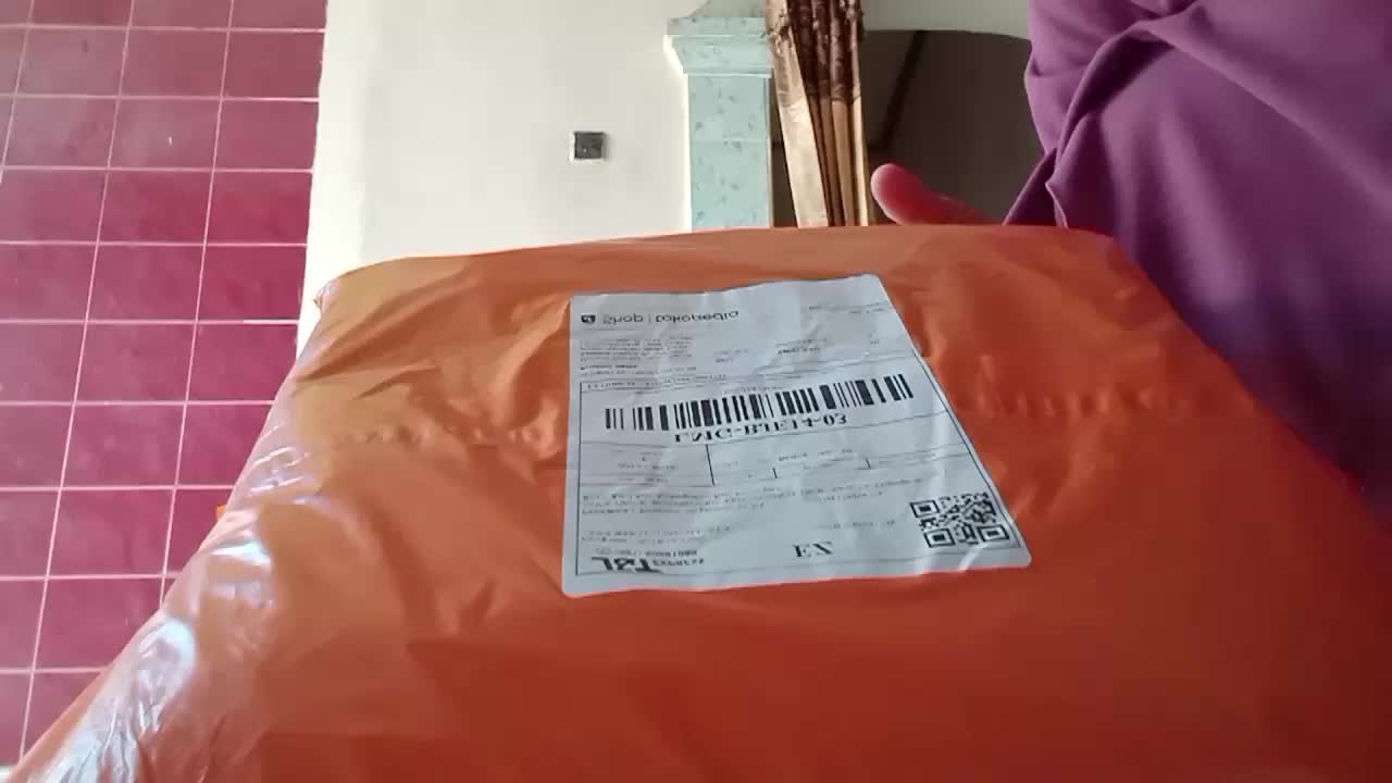 review image 0