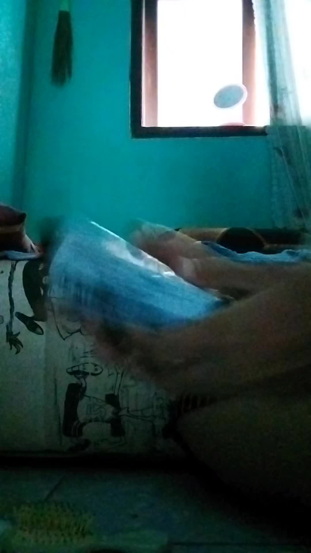 review image 0