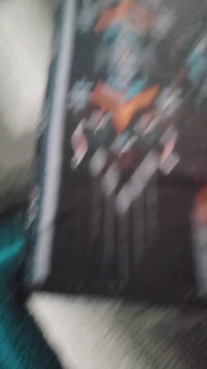 review image 0