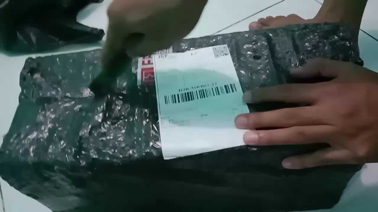 review image 0