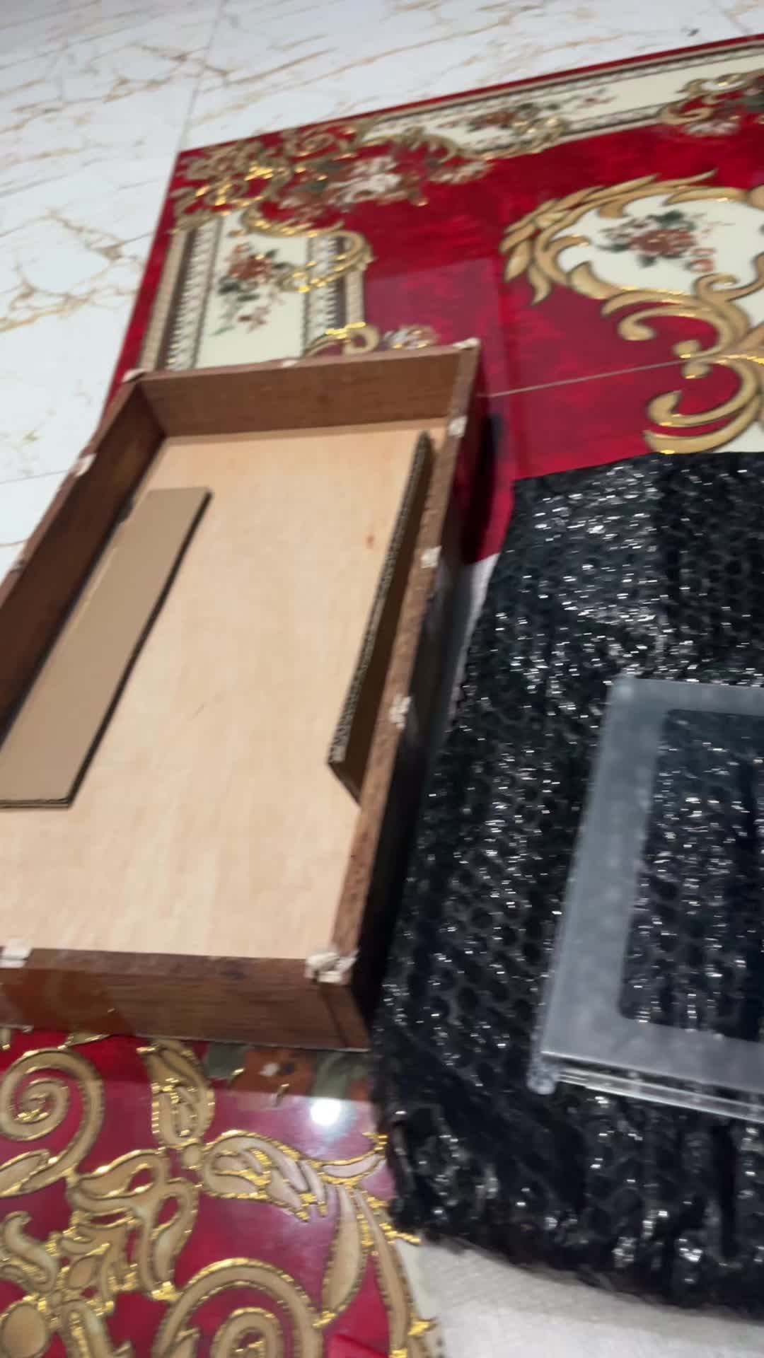 review image 0