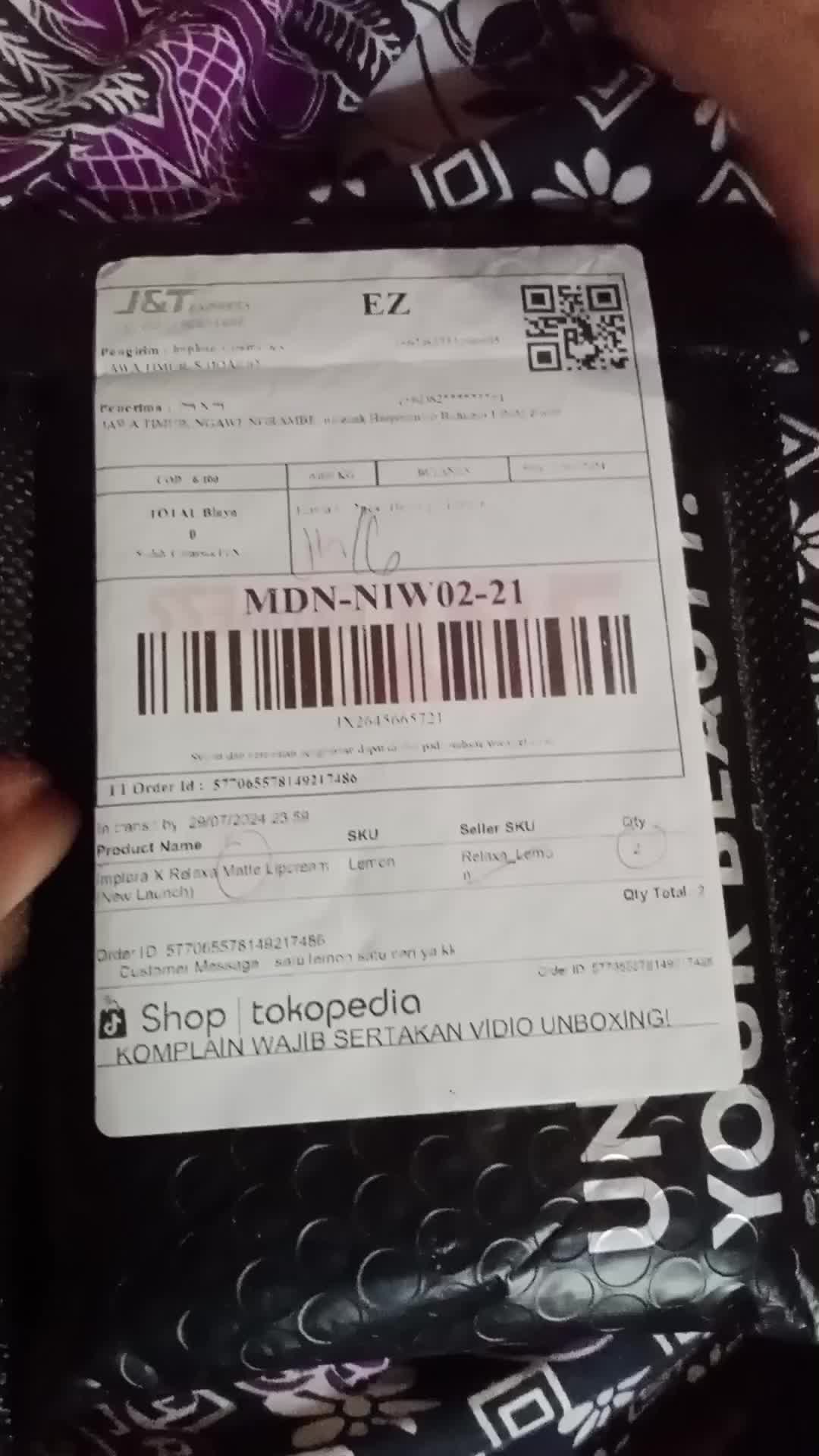 review image 0