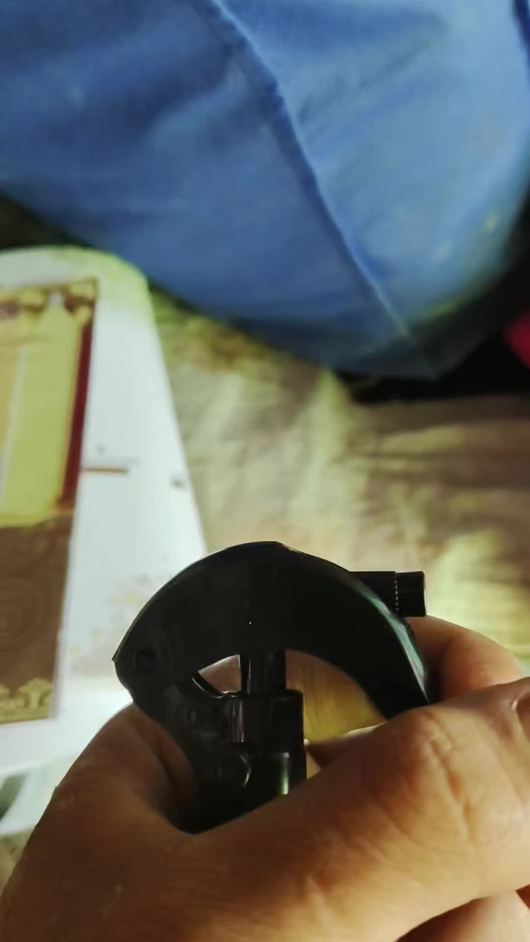 review image 0
