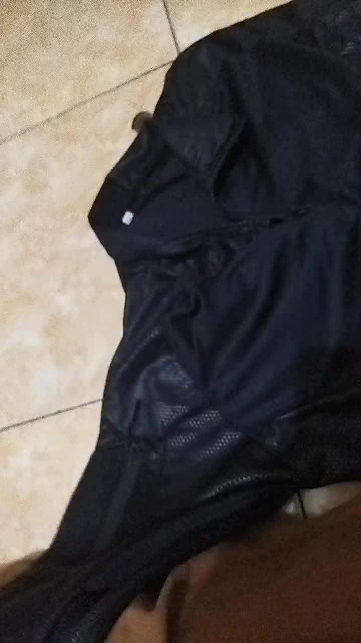 review image 0