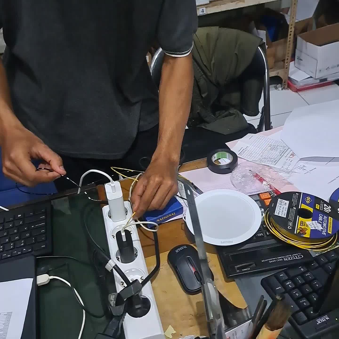 review image 0