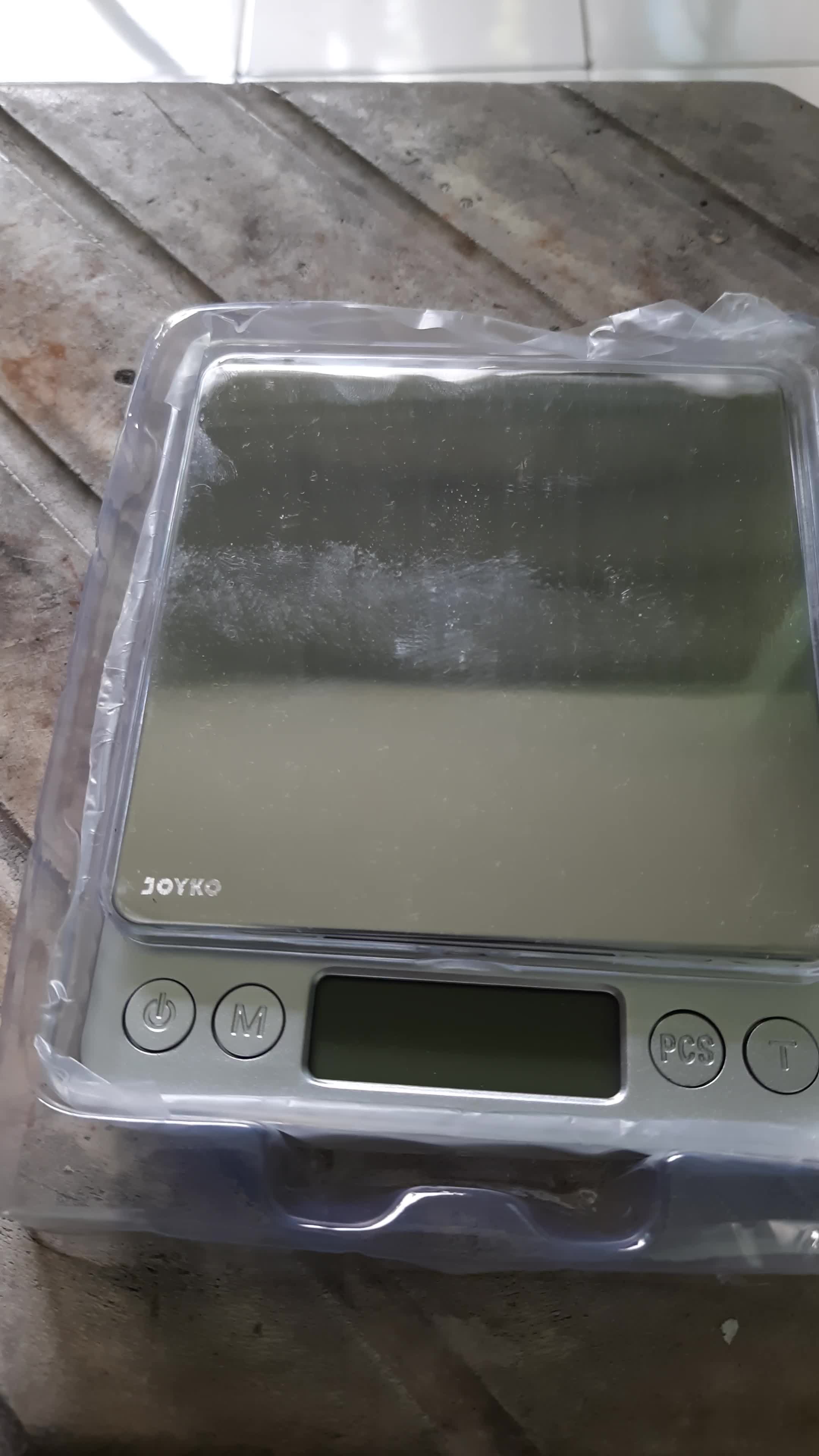 review image 0