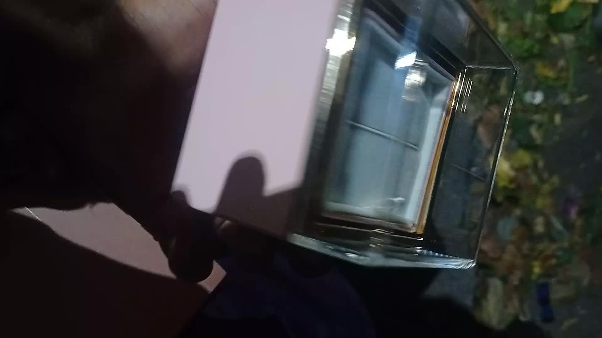 review image 0
