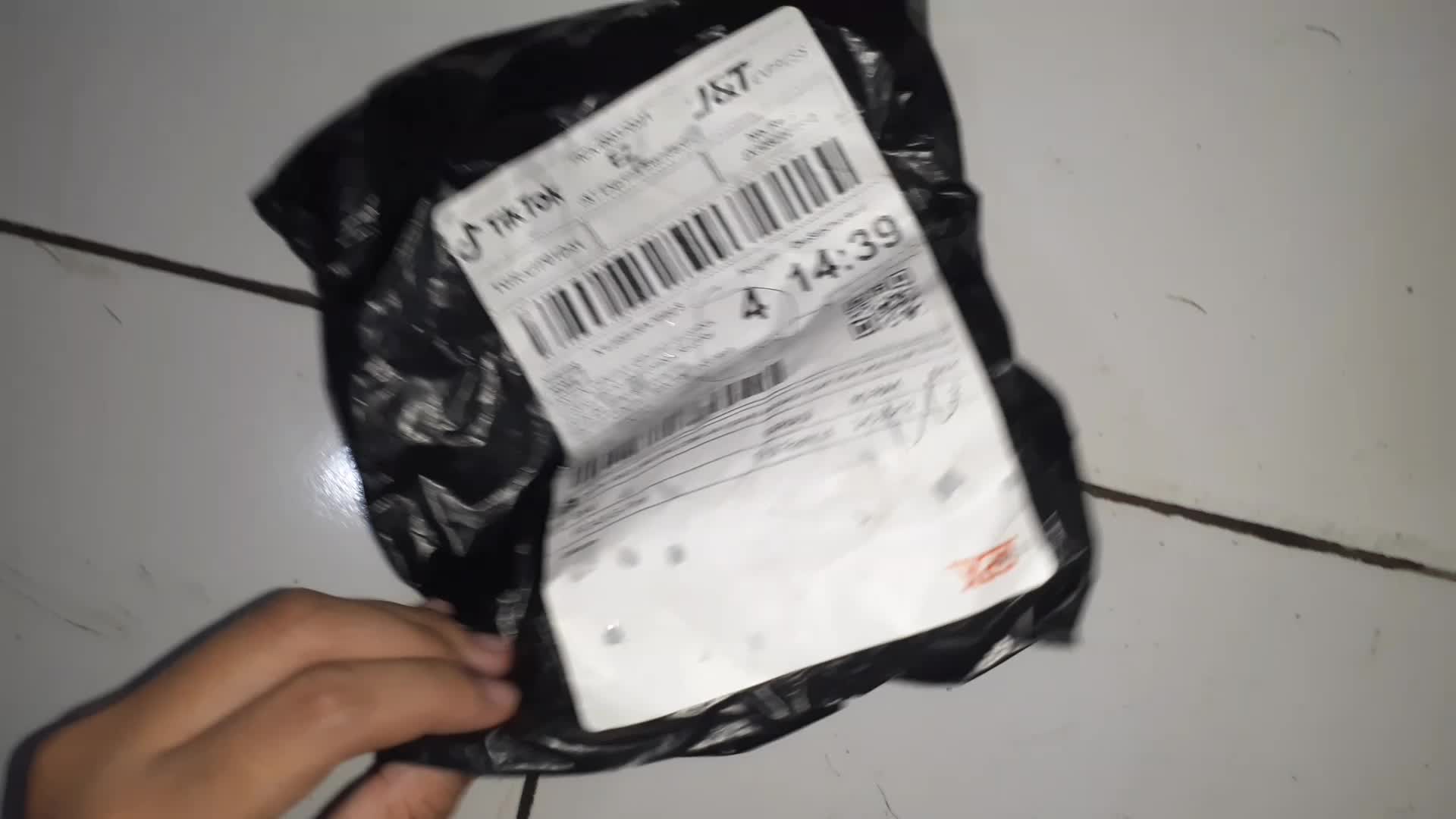 review image 0