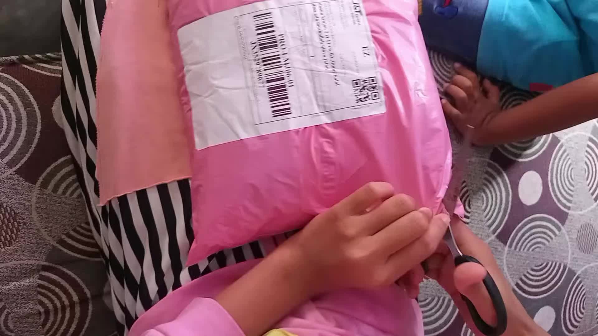 review image 0