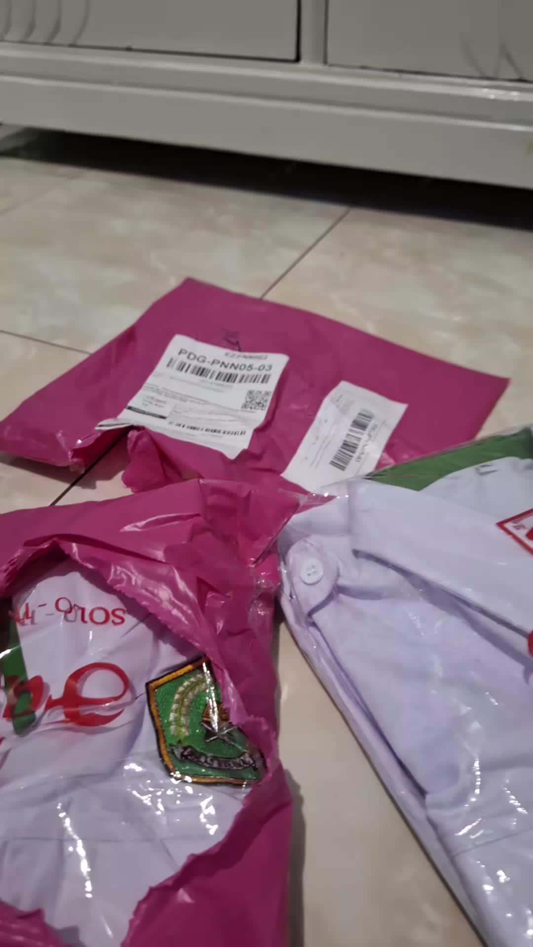 review image 0