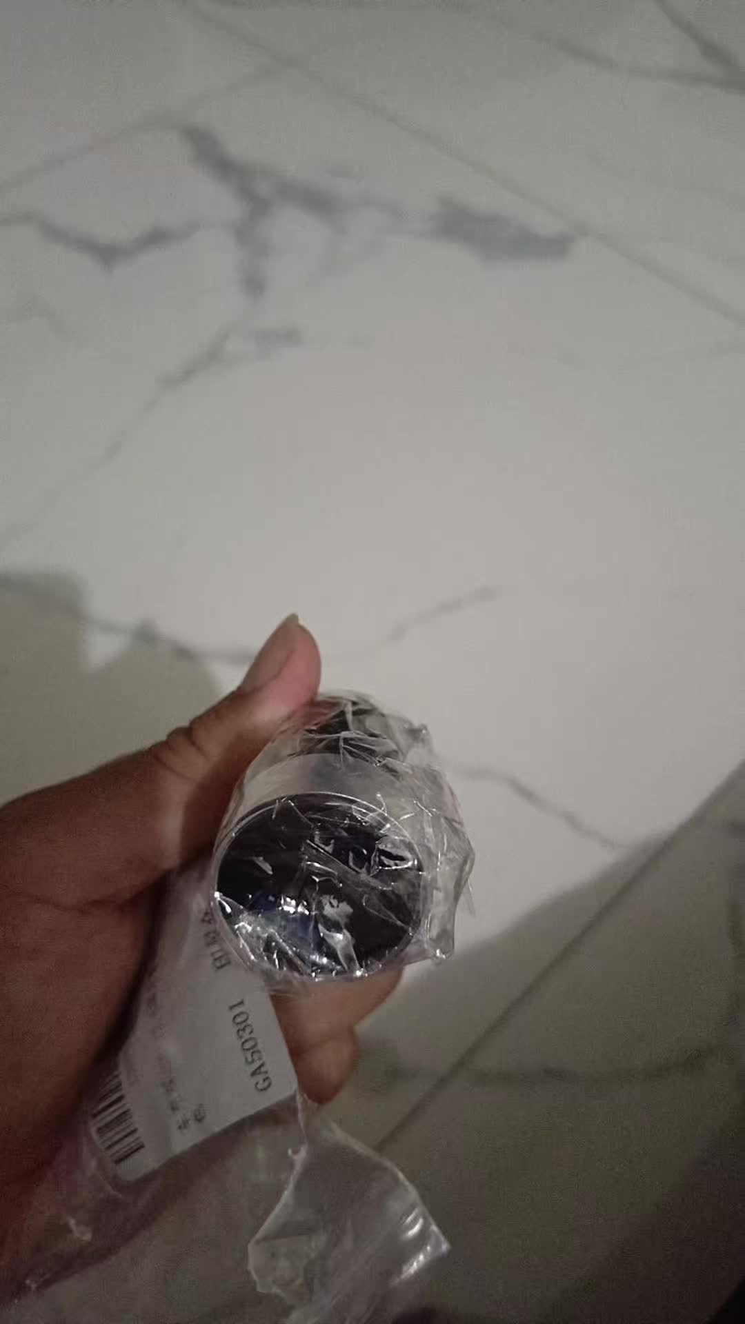 review image 0