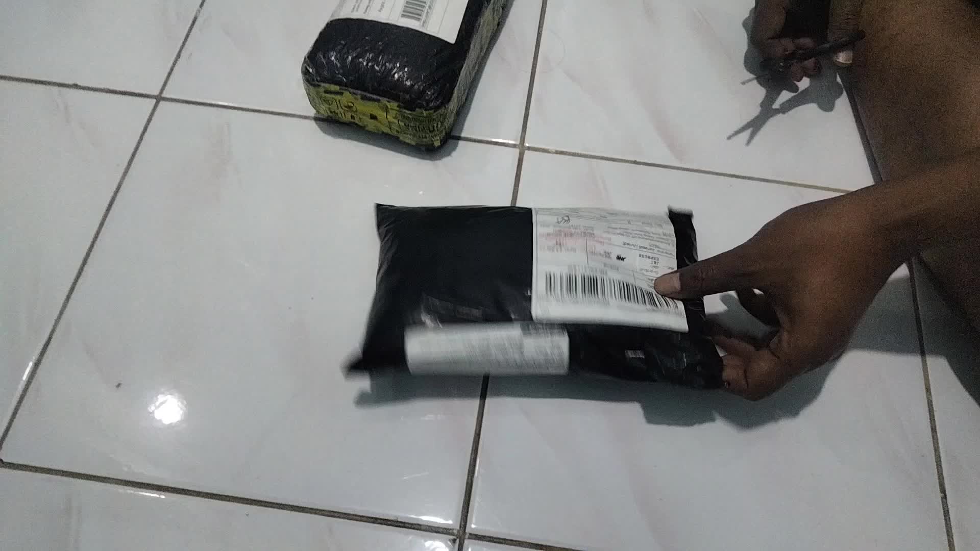 review image 0