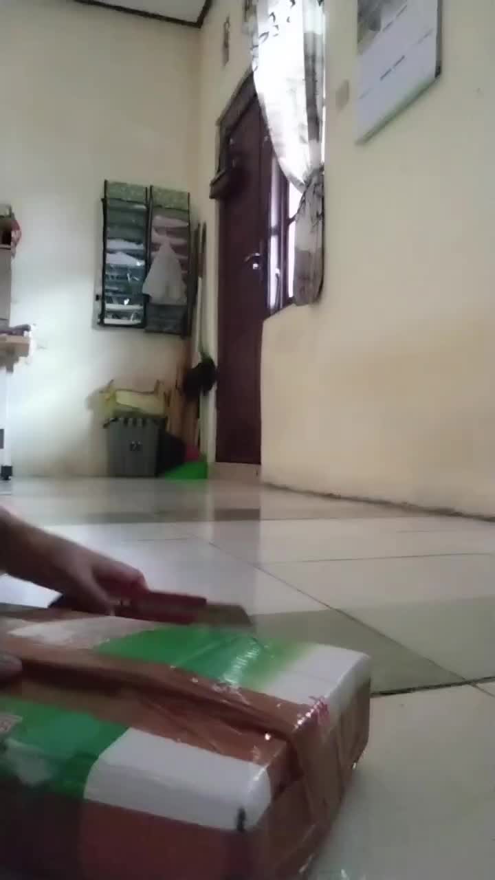review image 0