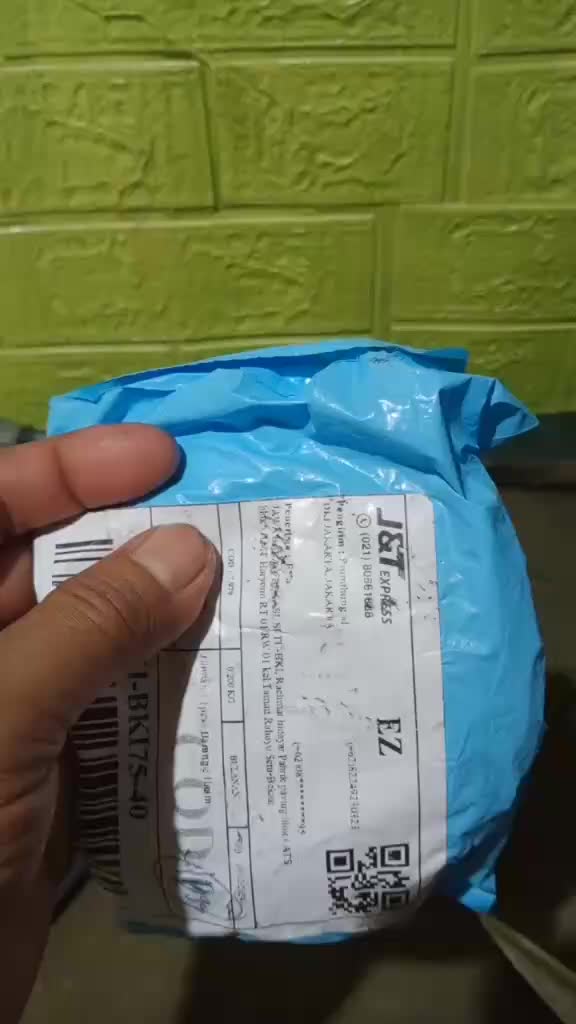 review image 0