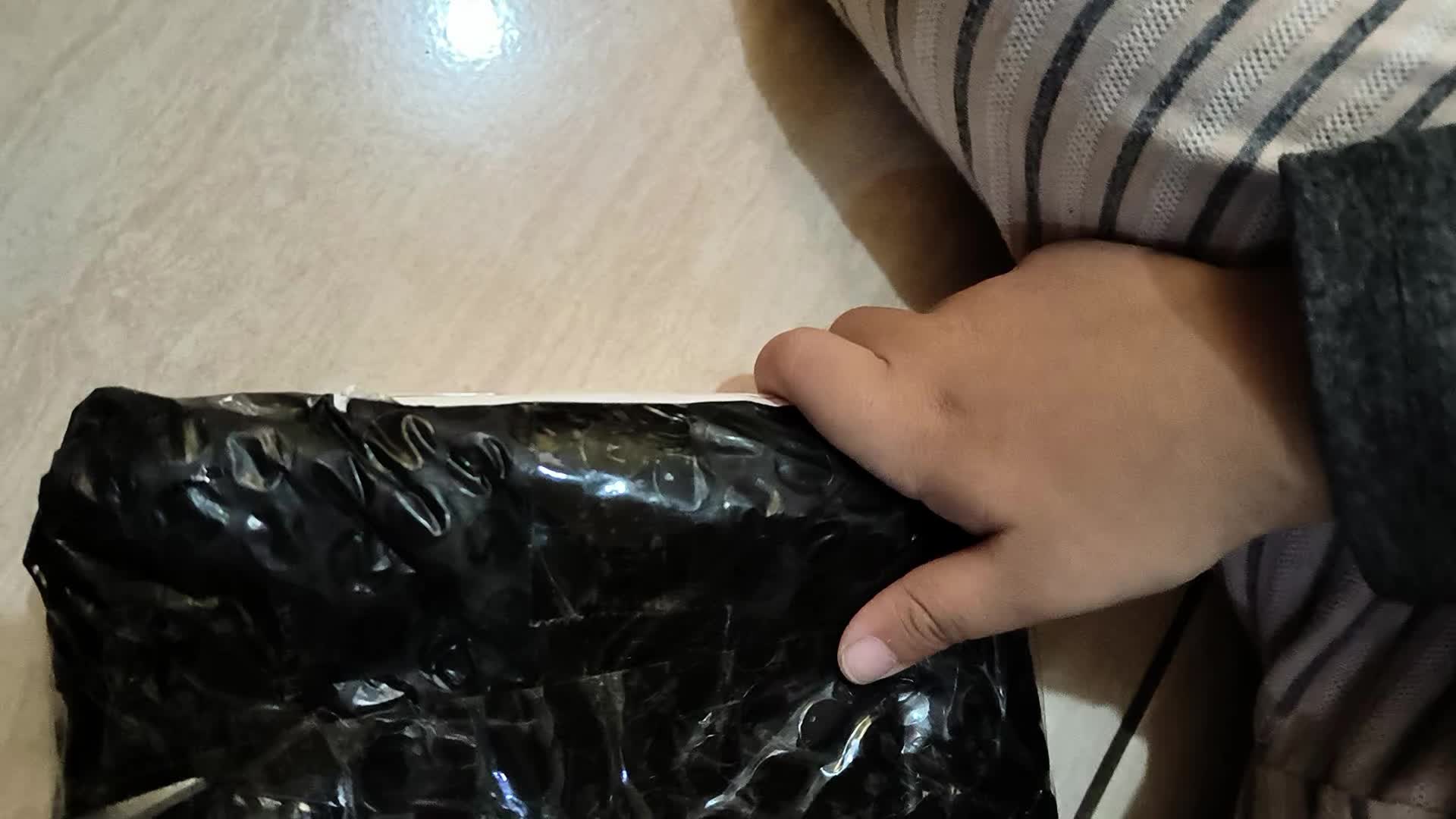 review image 0