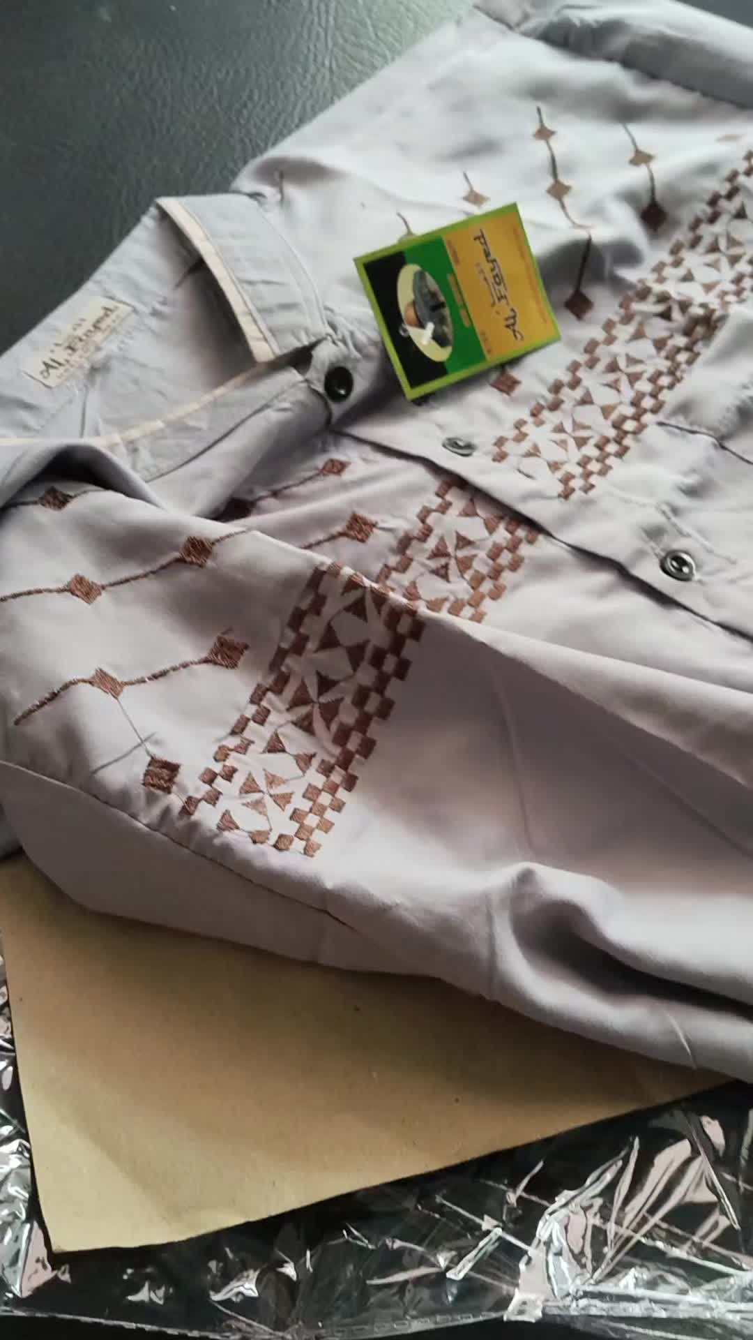 review image 0