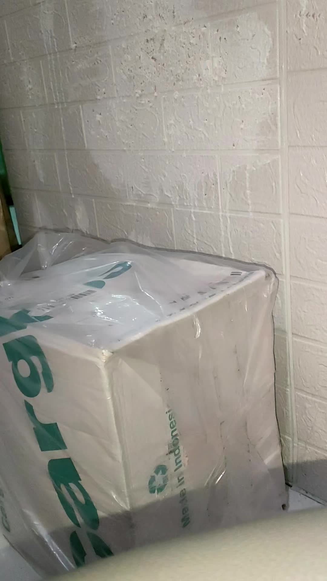 review image 0