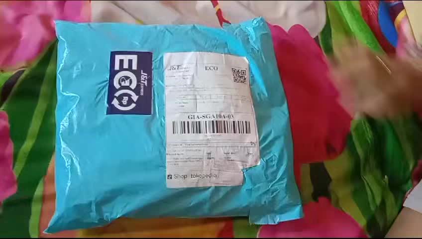 review image 0
