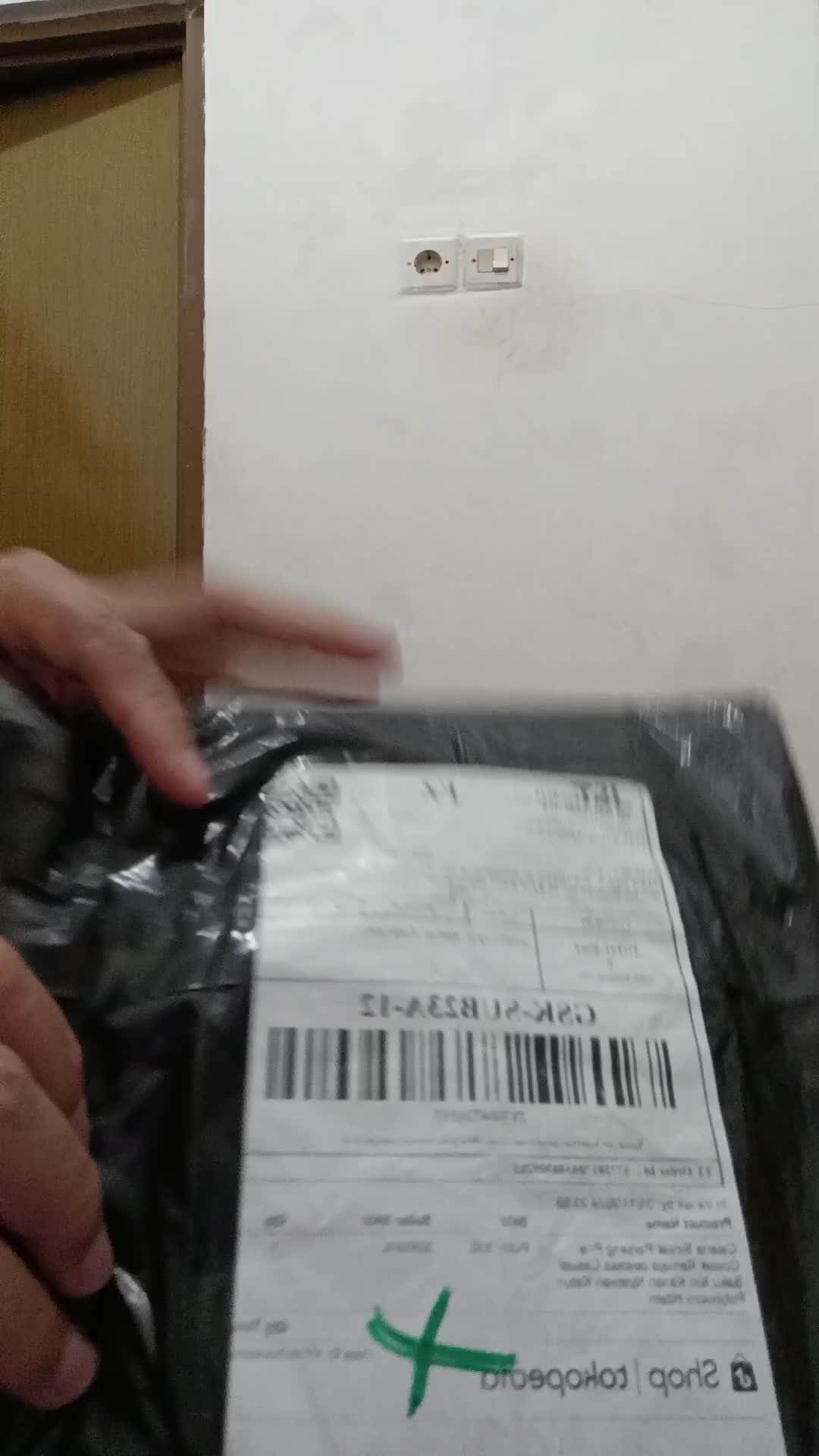 review image 0