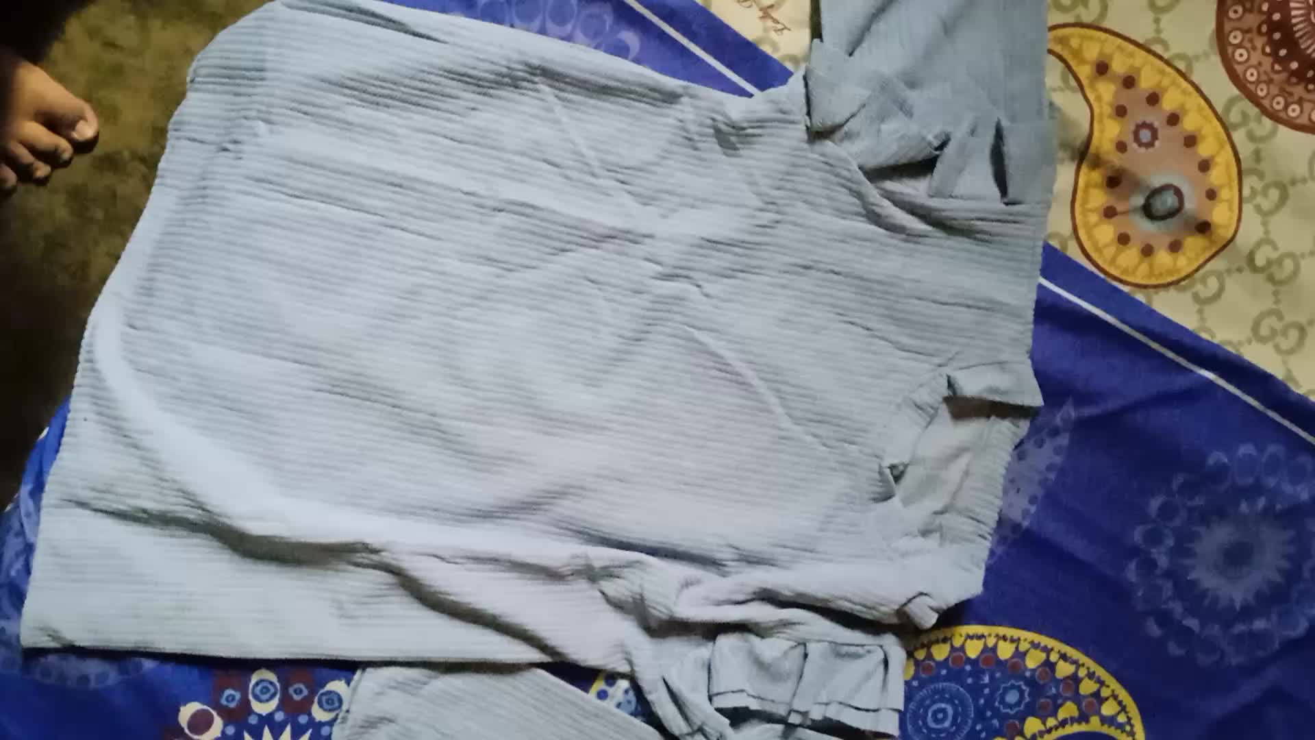 review image 0