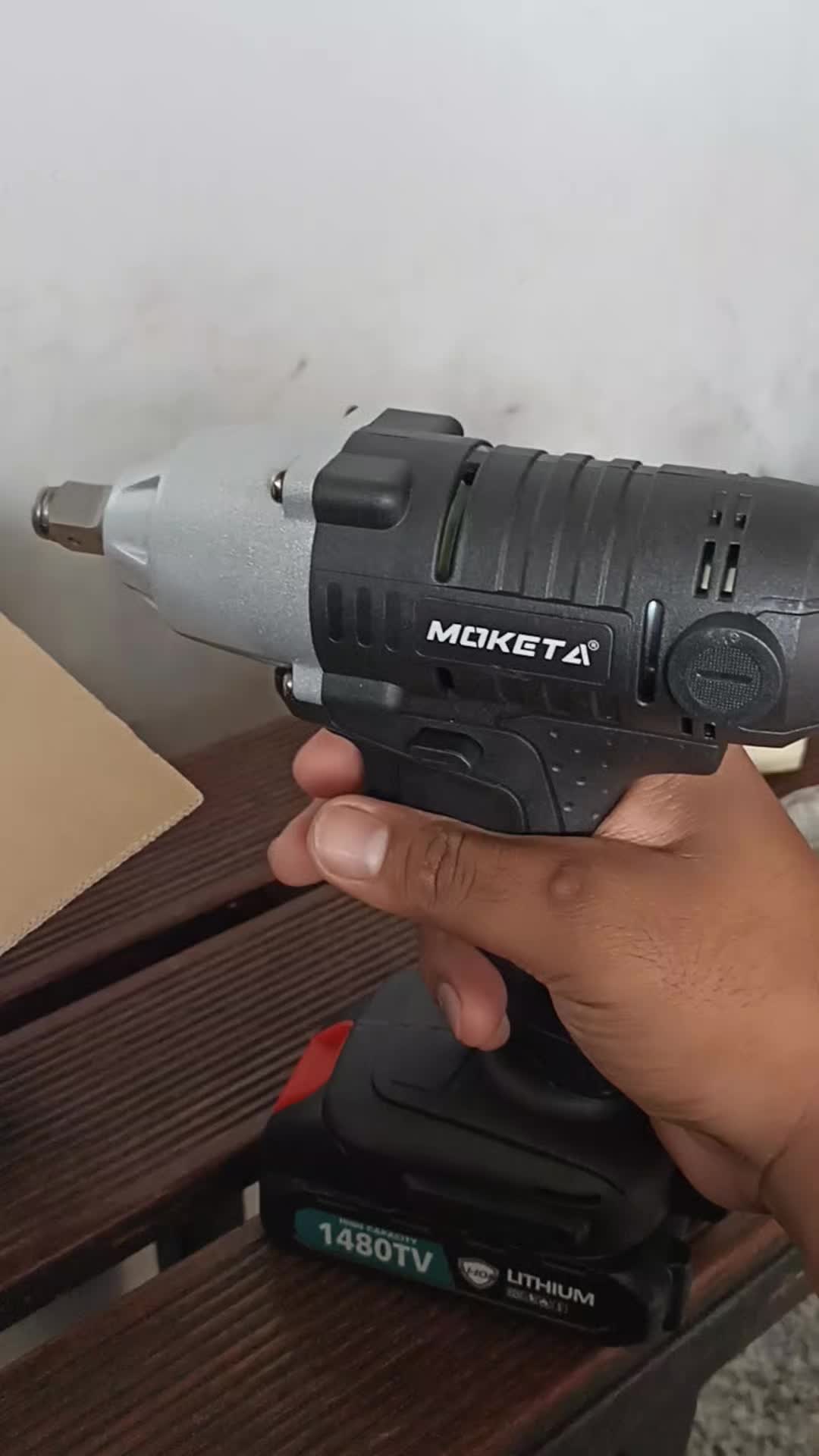 review image 0