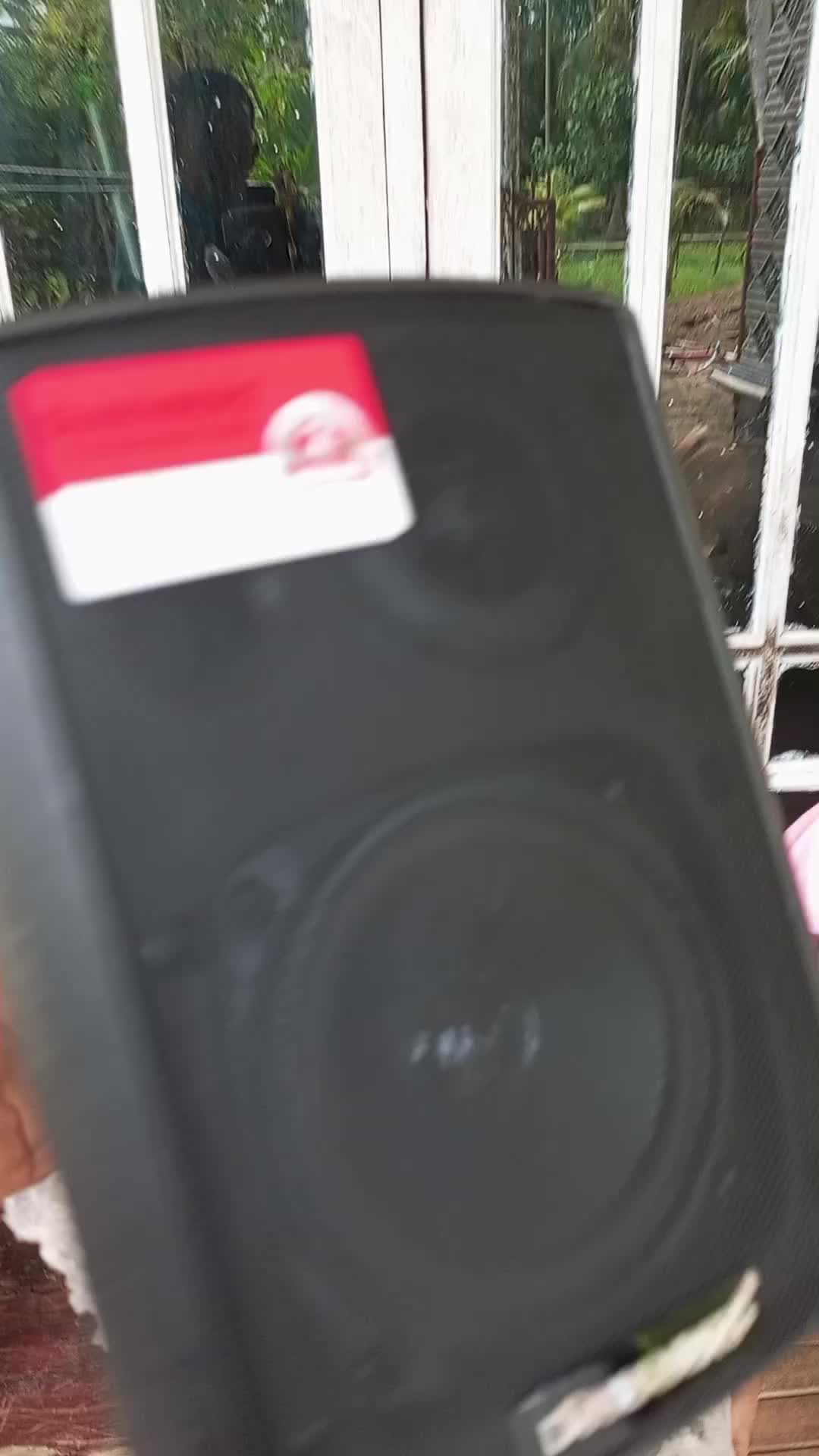 review image 0