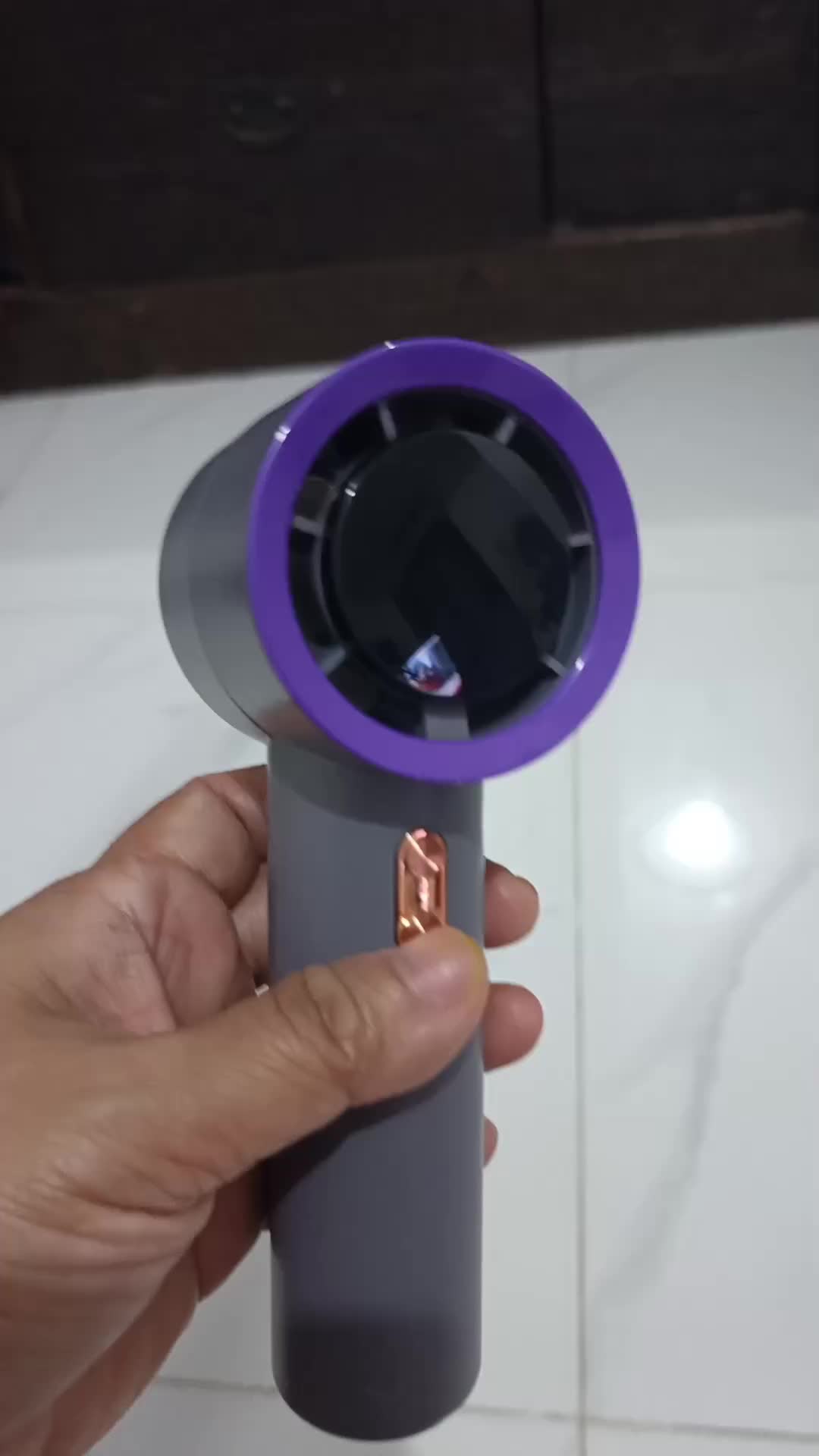 review image 0