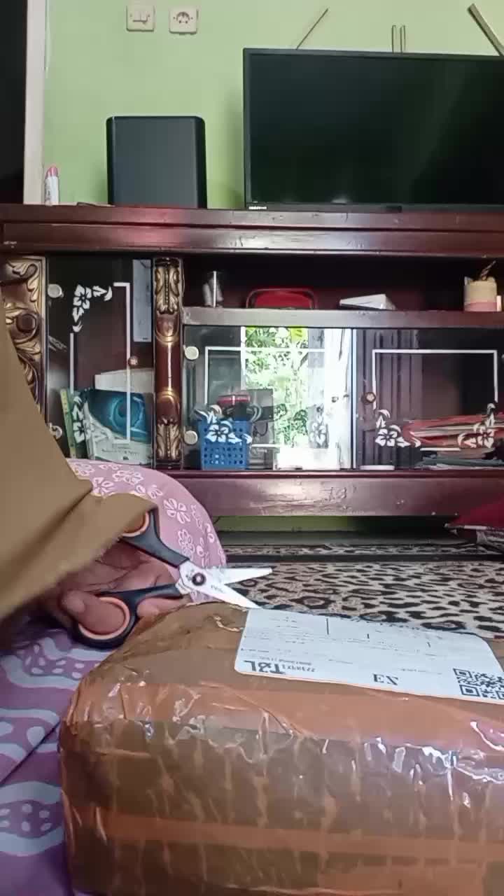 review image 0