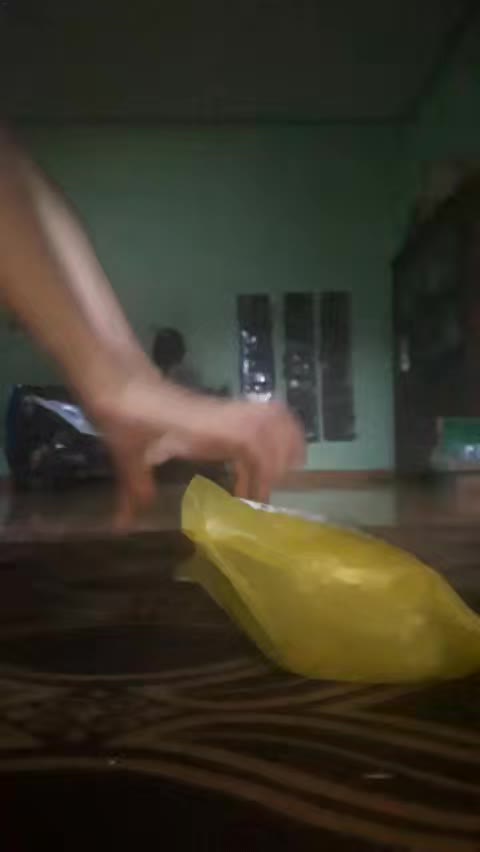 review image 0